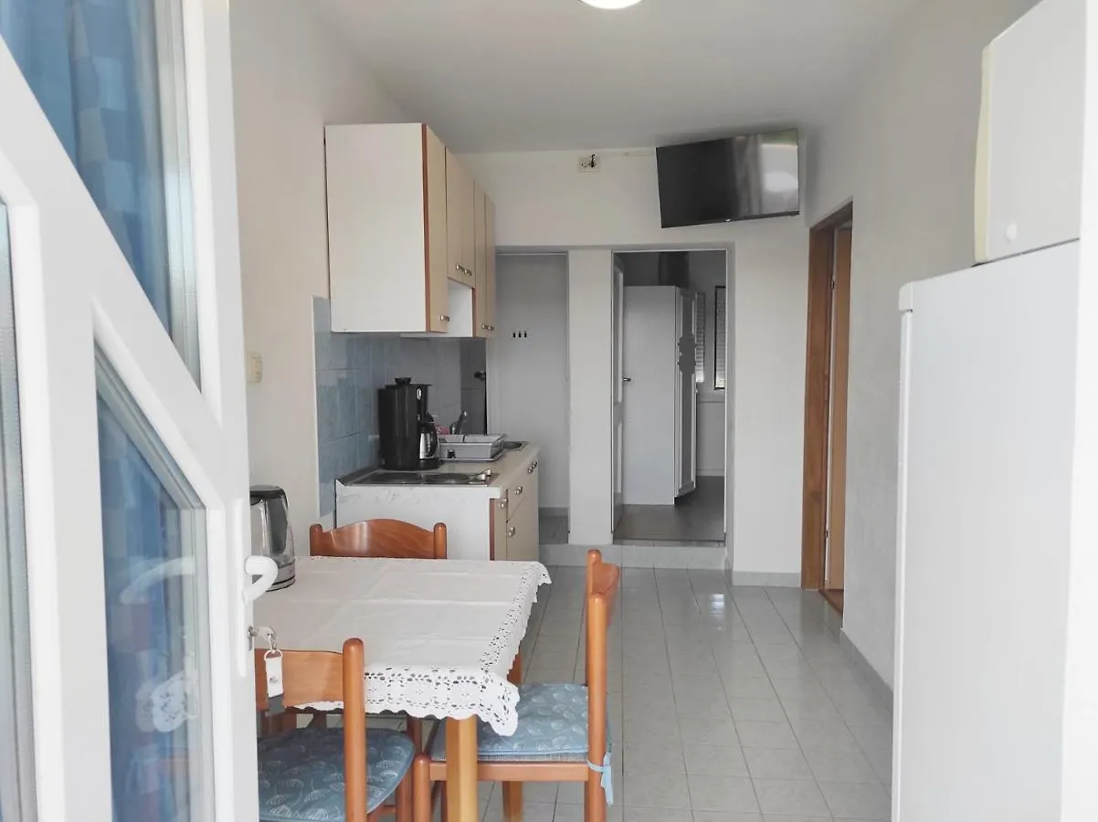 Apartments Danica Lopar 0*,